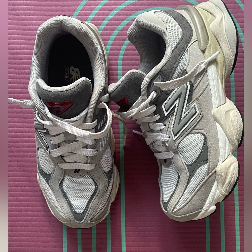 New Balance Kids Sneakers - Gray and White